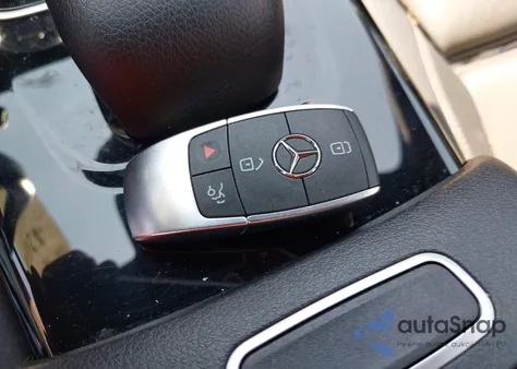 2019 Mercedes-Benz A 220 4Matic из США, поврежденный, VIN WDD3G4FB3KW001688